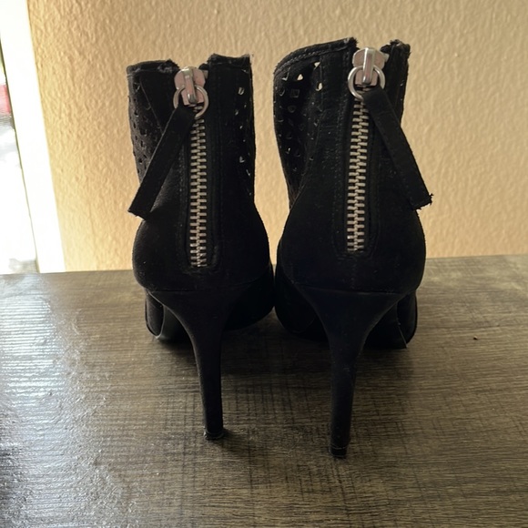 Zara black heeled booties size 36 - Picture 3 of 4